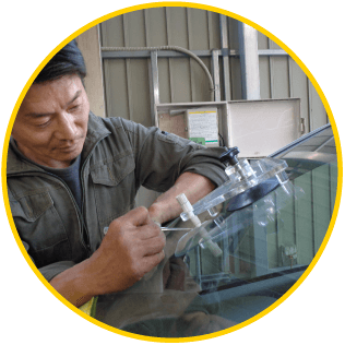 フロントガラス修理(リペア)