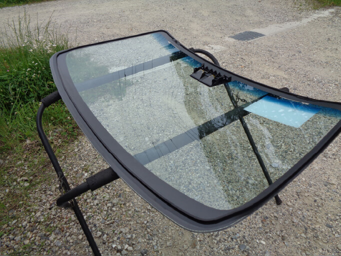 フロントガラス交換 施工例